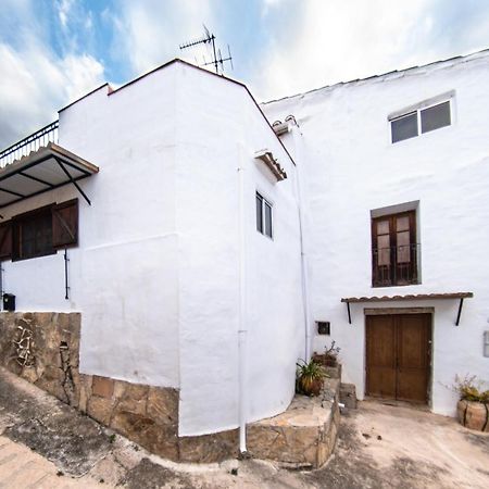 Casa Rural El Castillo 丘利利亚 外观 照片