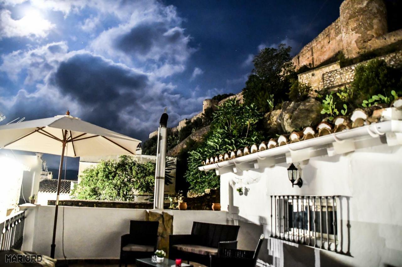 Casa Rural El Castillo 丘利利亚 外观 照片