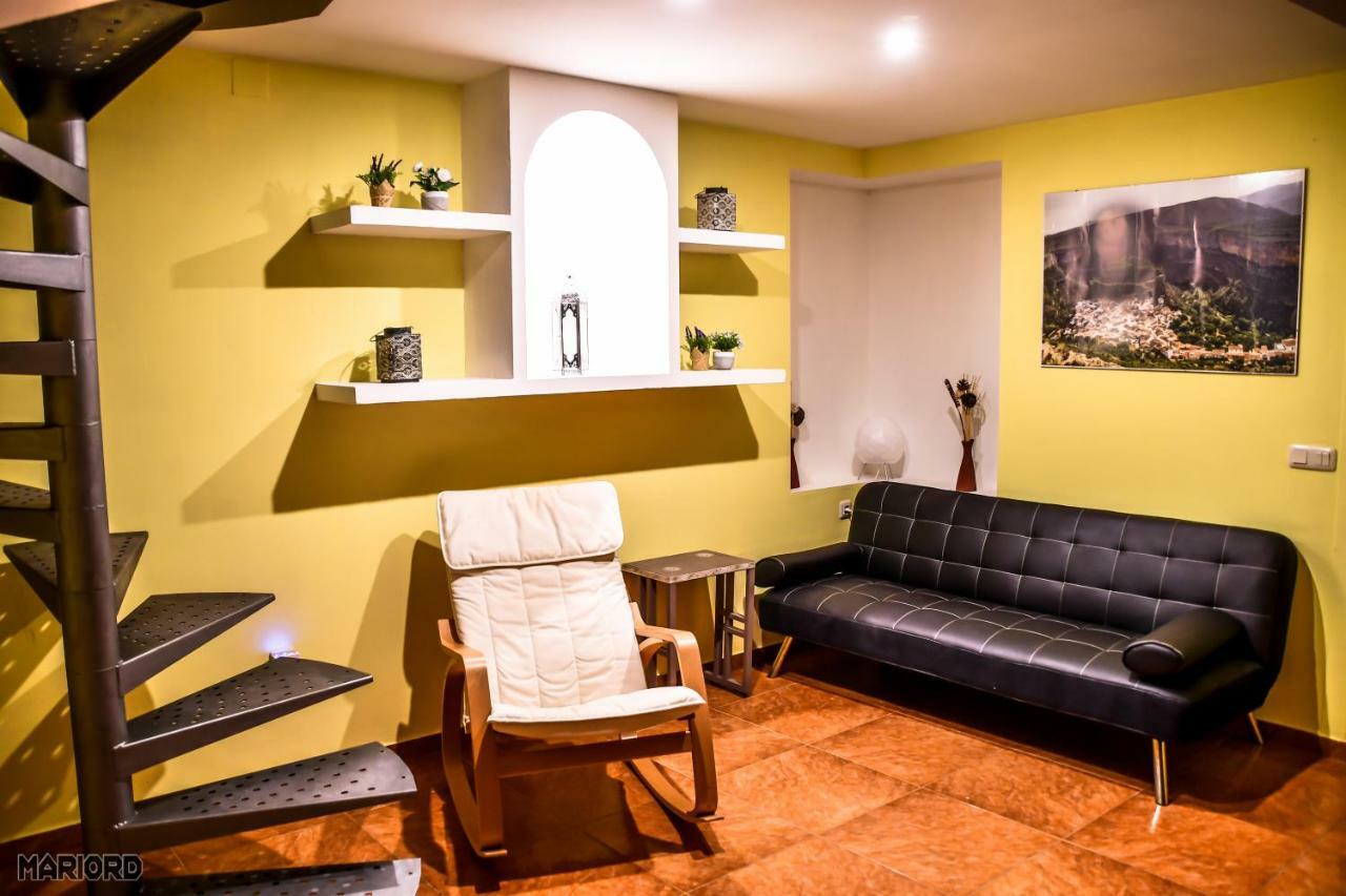 Casa Rural El Castillo 丘利利亚 外观 照片