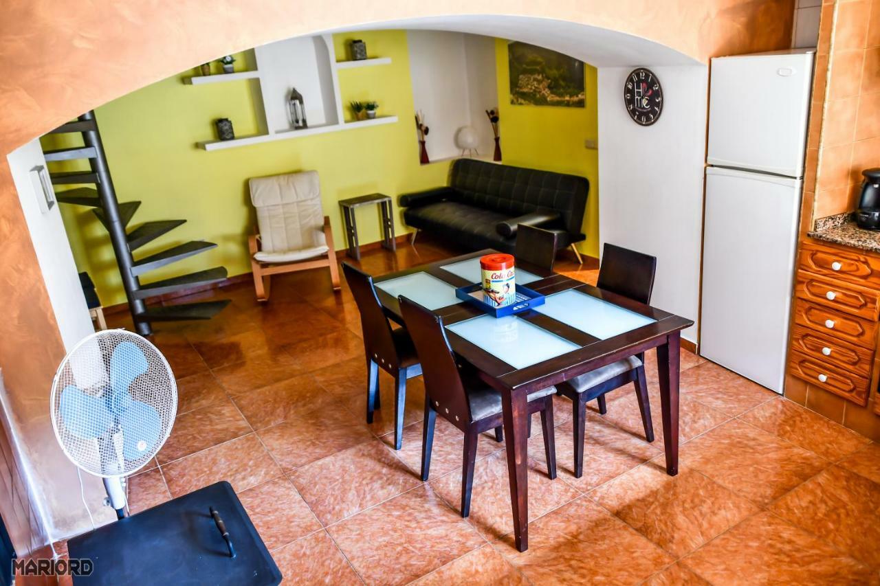 Casa Rural El Castillo 丘利利亚 外观 照片